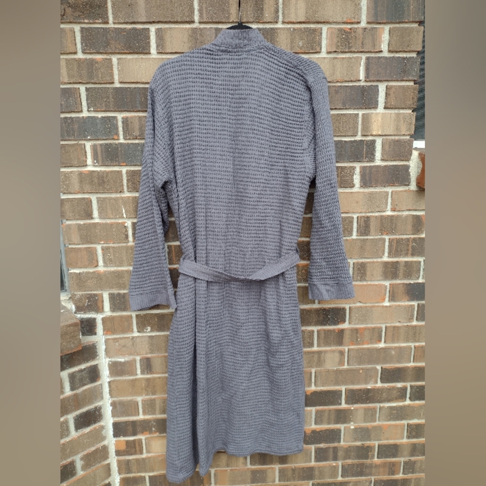 Matouk Kiran Bath Robe Gray Cotton Bamboo Blend Waffle Weave Unisex - Picture 6 of 9